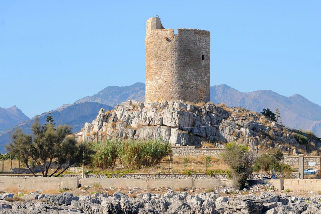 Casa Genna Hotel Isola delle Femmine Kültér fotó